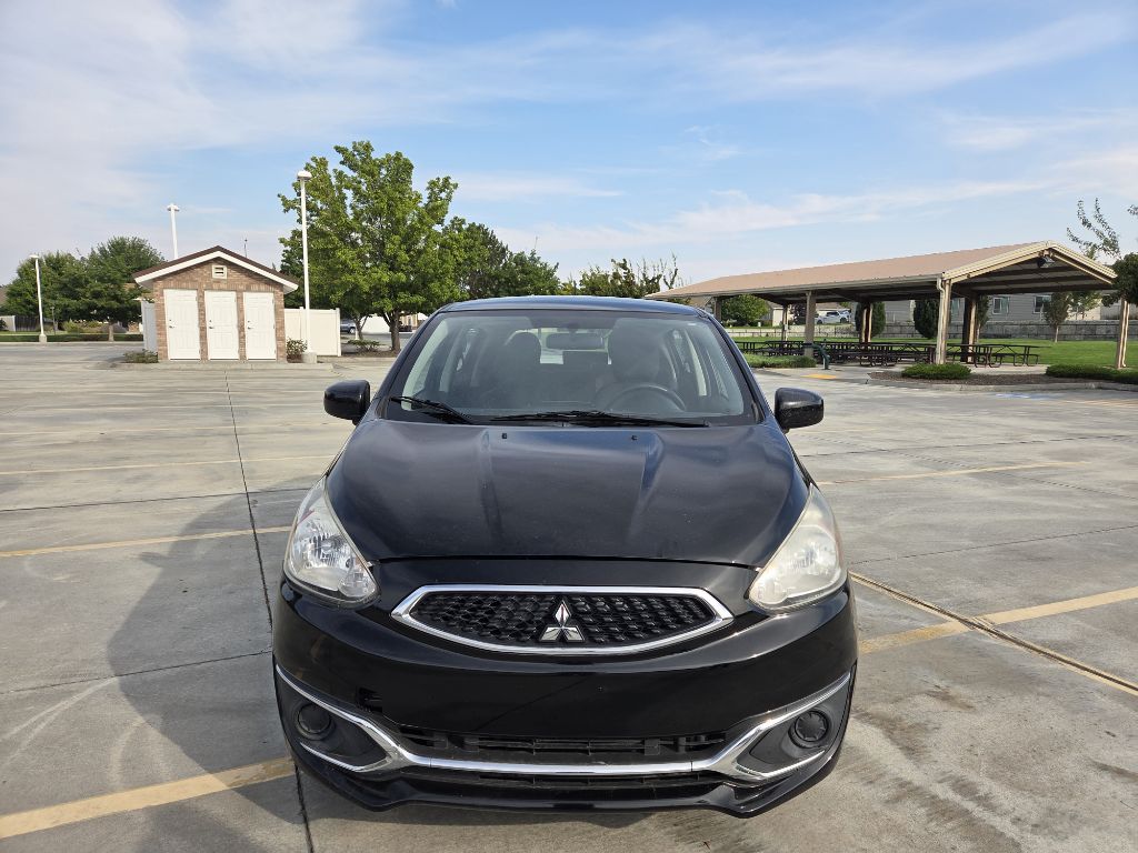 Photo 3 of this MITSUBISHI MIRAGE