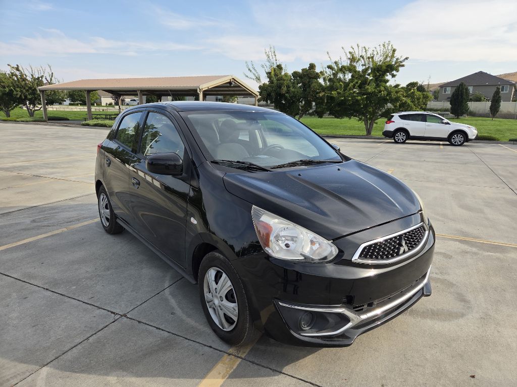 Photo 2 of this MITSUBISHI MIRAGE