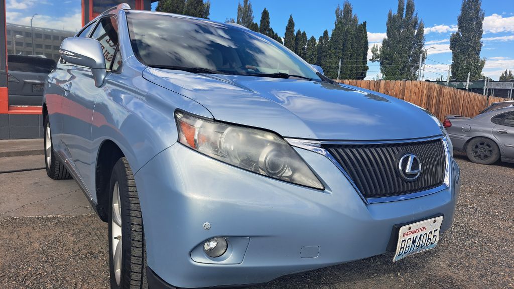 Photo 2 of this LEXUS RX