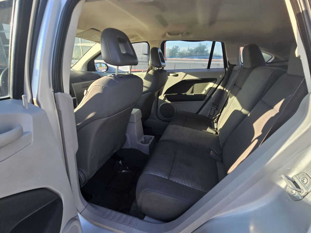 Photo 18 of this DODGE CALIBER