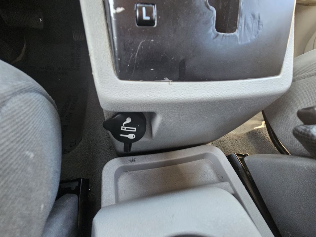 Photo 11 of this DODGE CALIBER