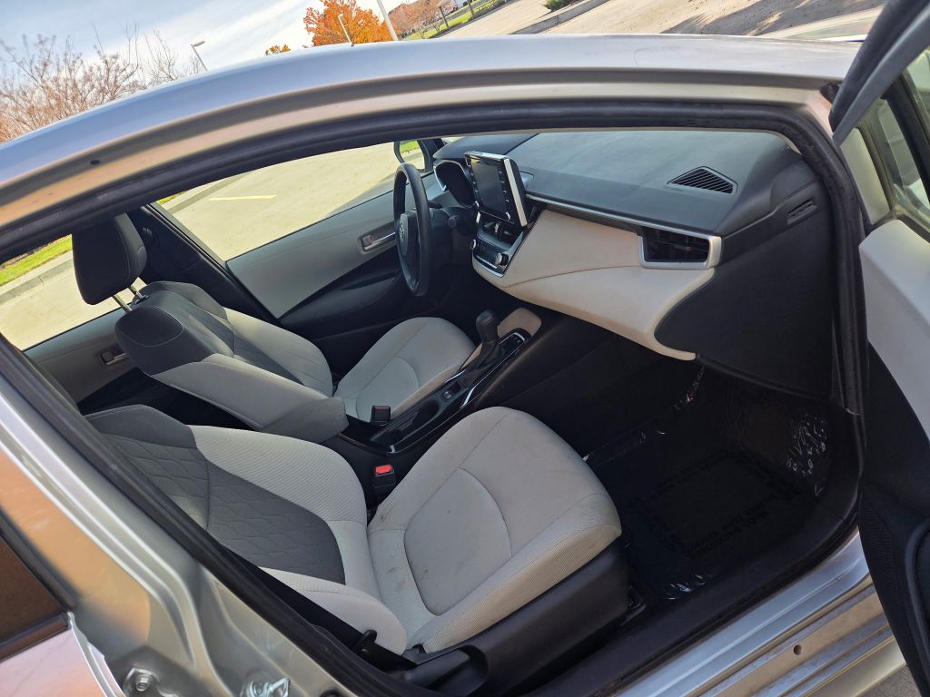 Photo 11 of this TOYOTA COROLLA