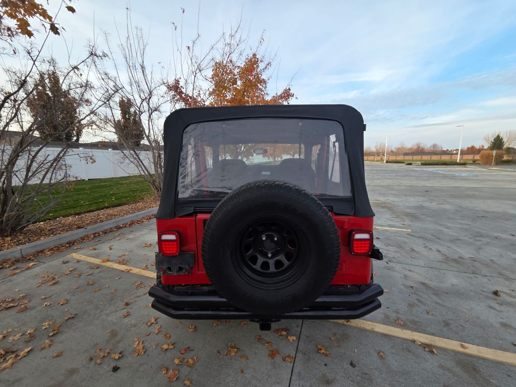 Photo 6 of this JEEP WRANGLER / YJ