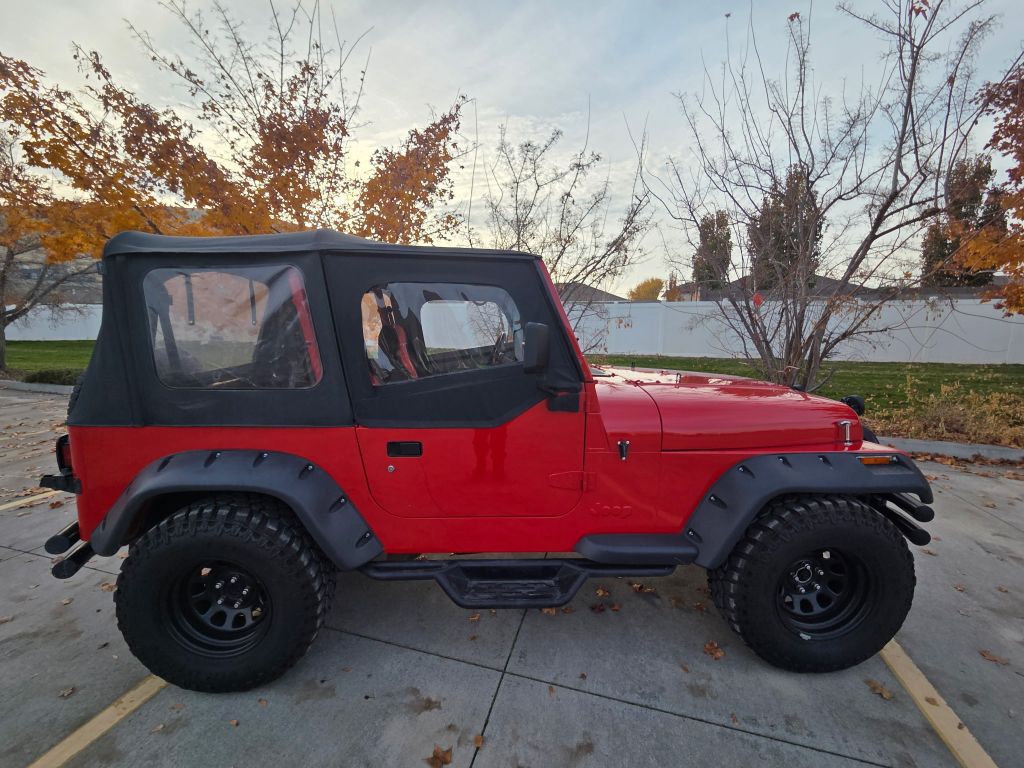 Photo 5 of this JEEP WRANGLER / YJ