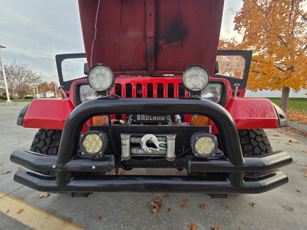 Photo 13 of this JEEP WRANGLER / YJ