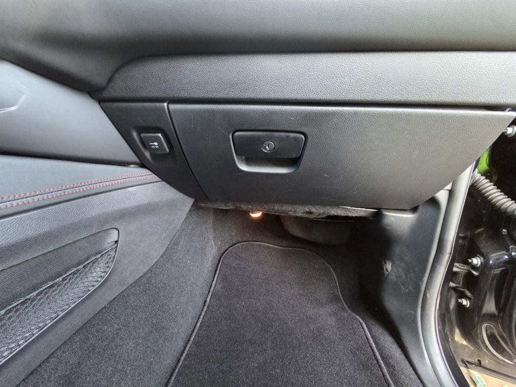 Photo 28 of this DODGE DURANGO
