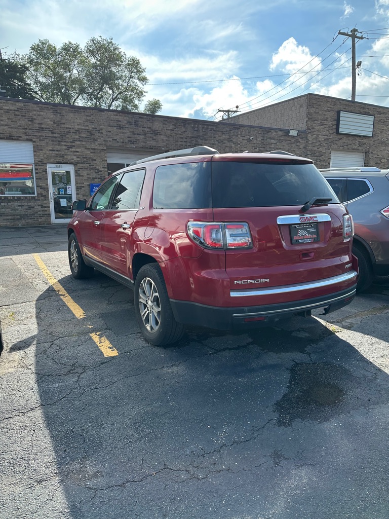Photo 3 of this GMC ACADIA