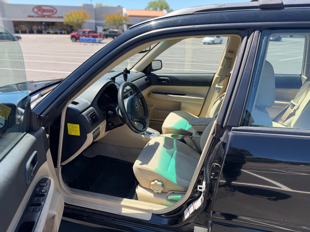 Photo 7 of this SUBARU FORESTER
