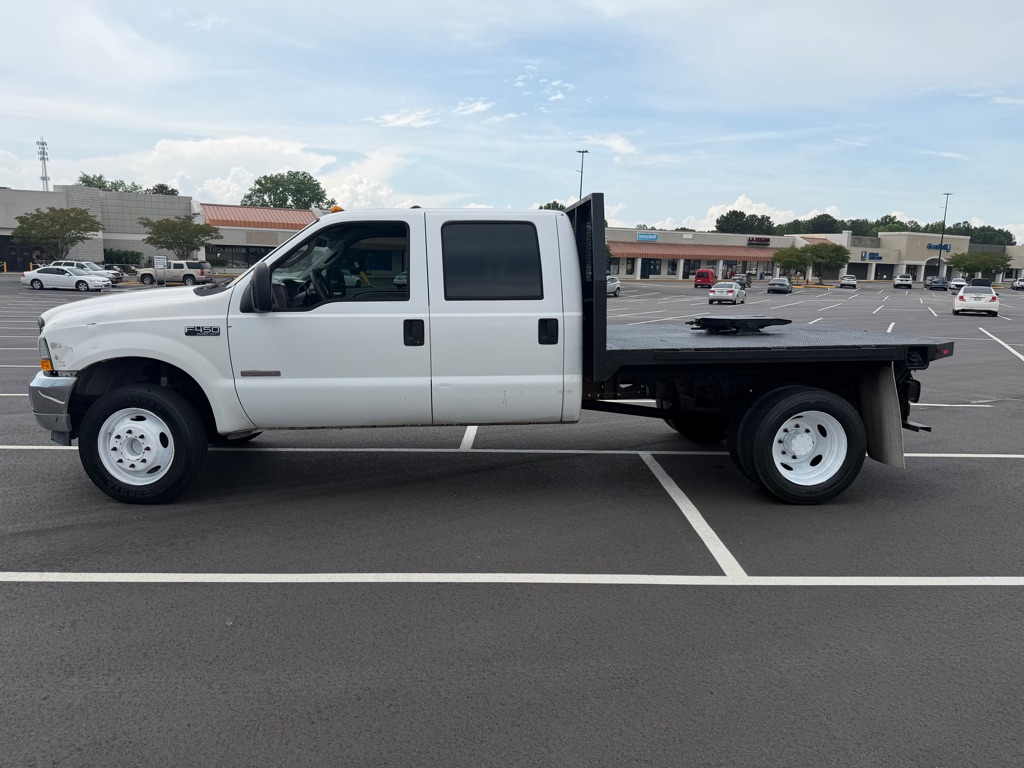 Photo 2 of this FORD F450