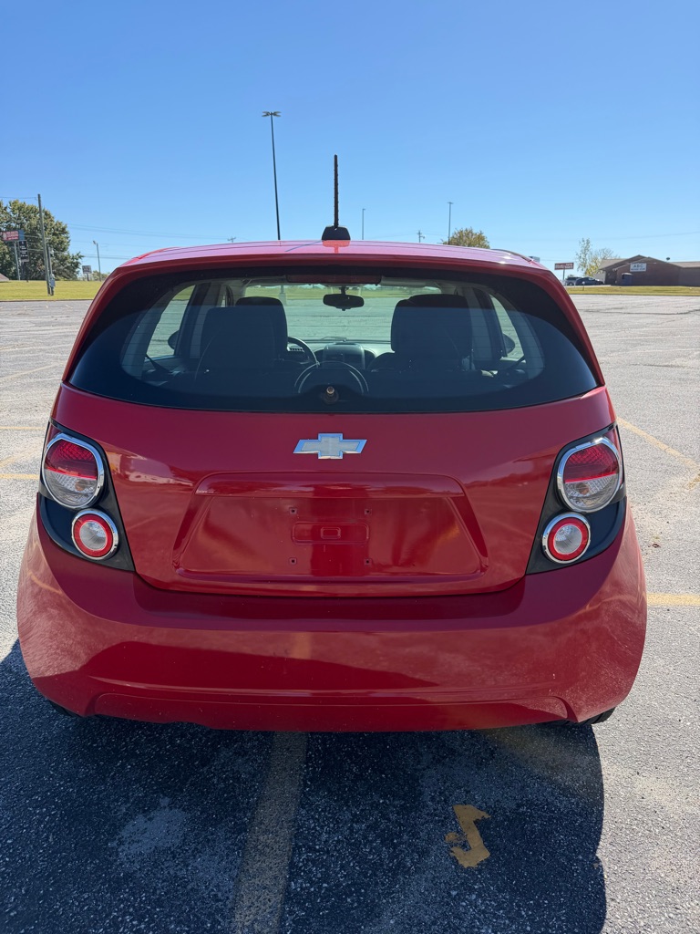 Photo 4 of this CHEVROLET SONIC