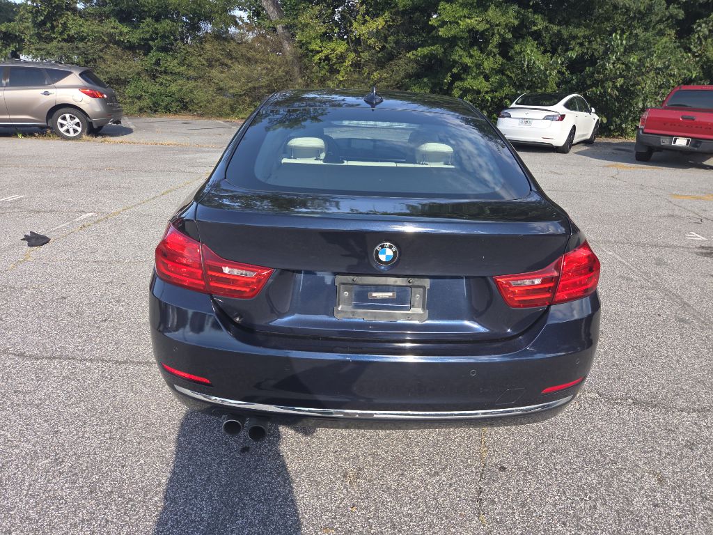 Photo 5 of this BMW 4 SERIES