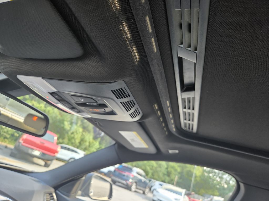 Photo 17 of this BMW 4 SERIES