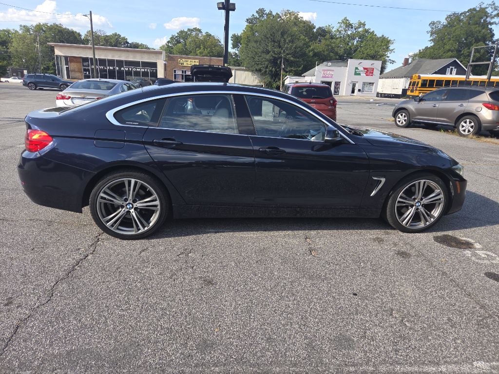 Photo 7 of this BMW 4 SERIES