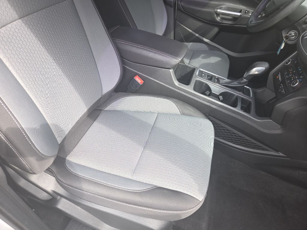 Photo 13 of this FORD ESCAPE