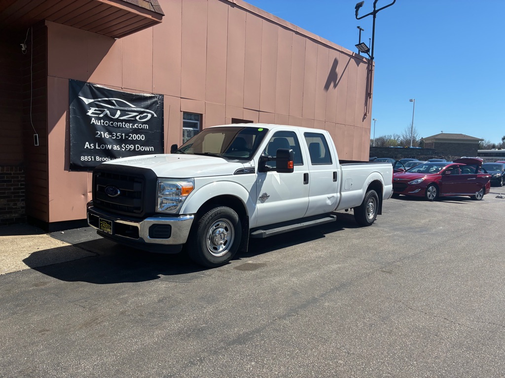 White 2016 Ford F-250 Super Duty Pickup Truck Automatic