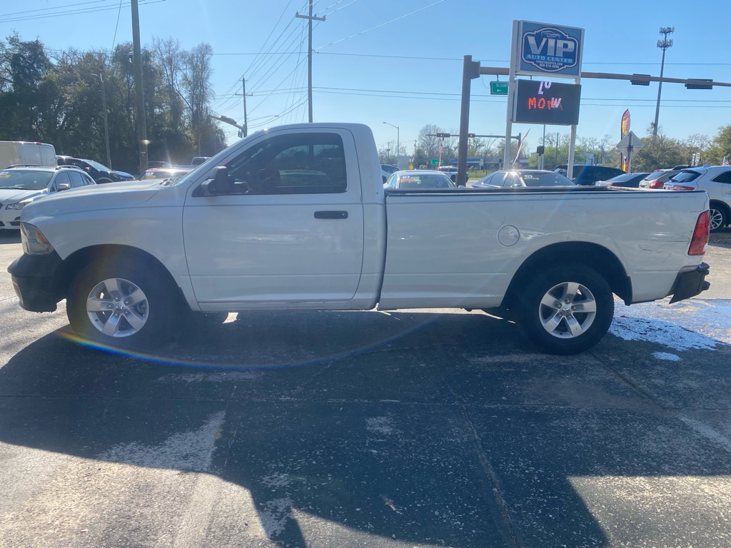 Photo 2 of this RAM 1500