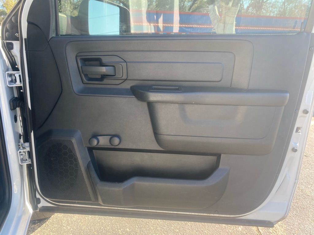 Photo 15 of this RAM 1500
