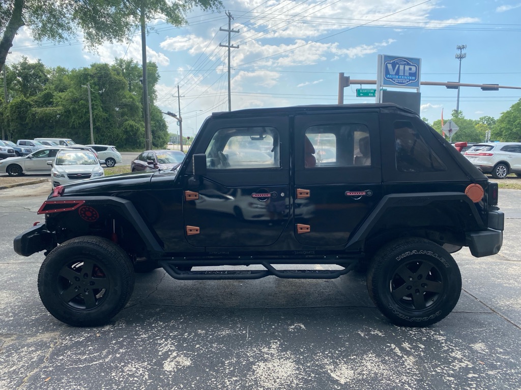Photo 2 of this JEEP WRANGLER UNLIMI