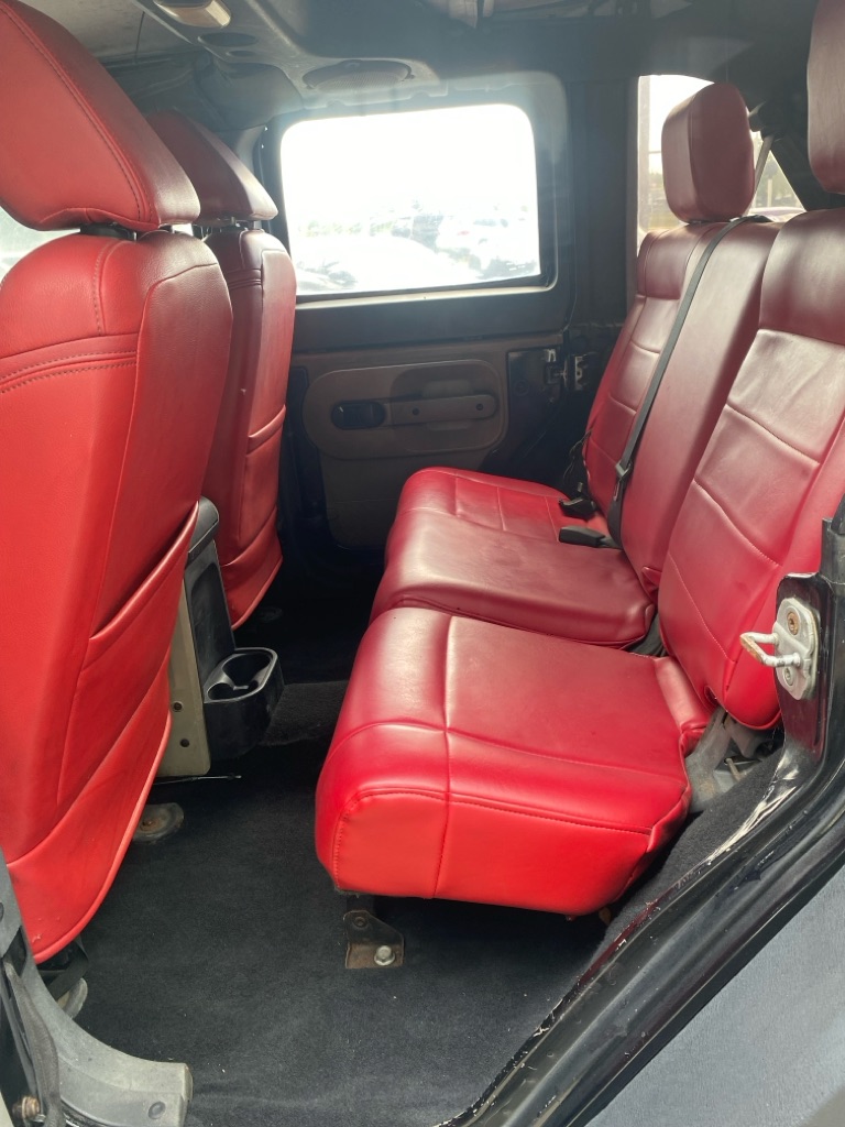 Photo 14 of this JEEP WRANGLER UNLIMI
