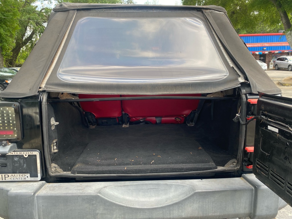Photo 16 of this JEEP WRANGLER UNLIMI
