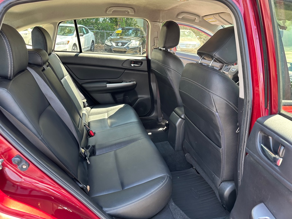 Photo 17 of this SUBARU IMPREZA