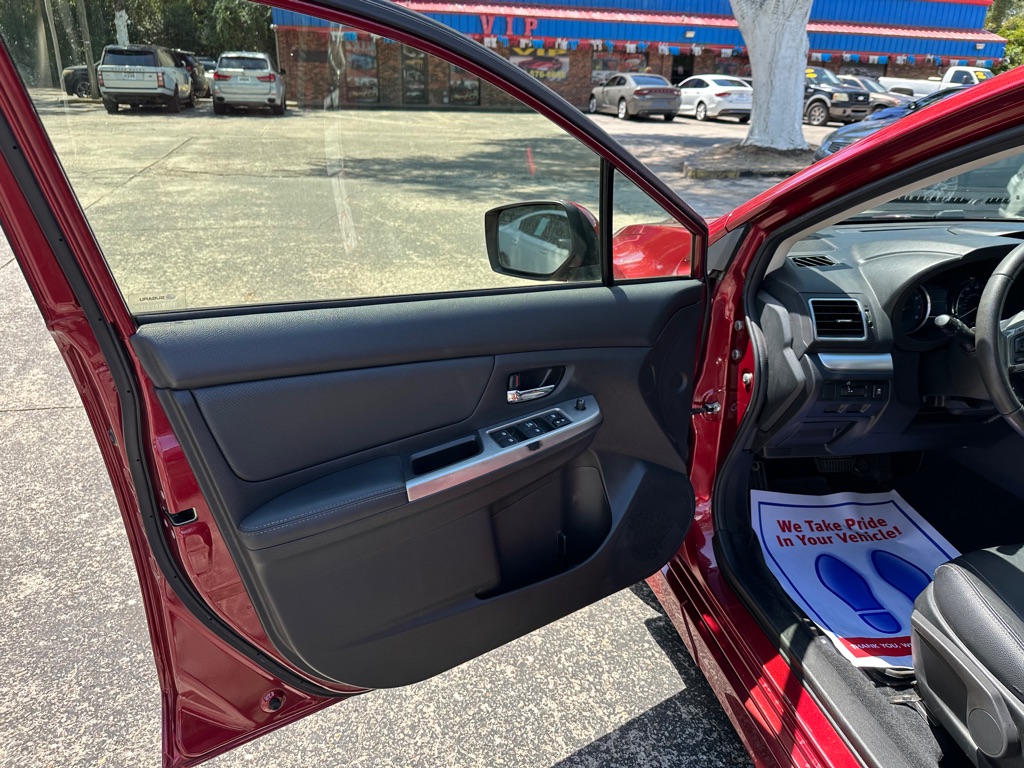 Photo 12 of this SUBARU IMPREZA