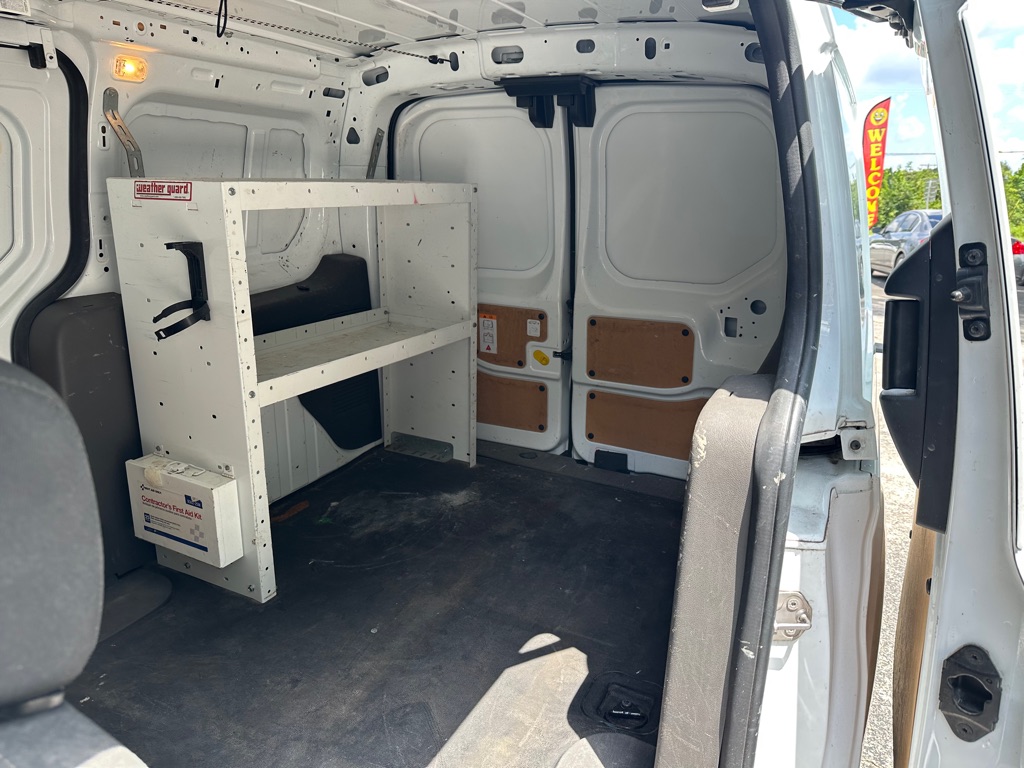 Photo 14 of this FORD TRANSIT CONNECT