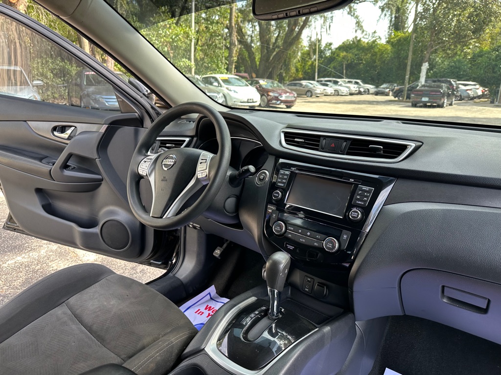 Photo 23 of this NISSAN ROGUE