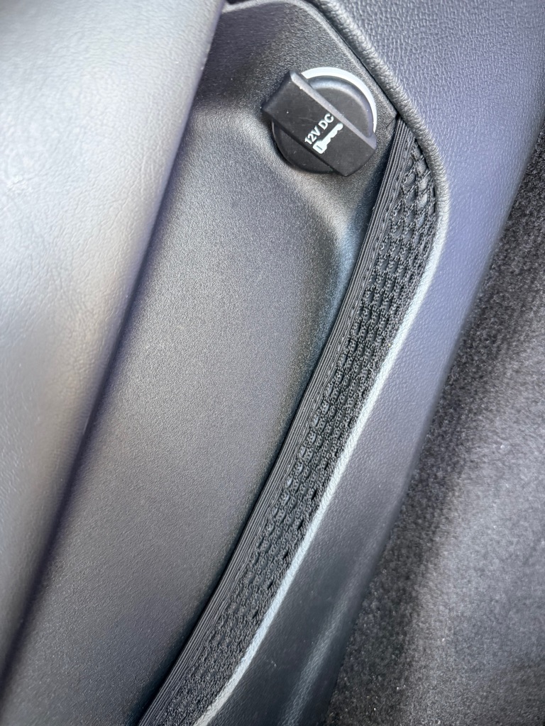 Photo 31 of this DODGE CHALLENGER