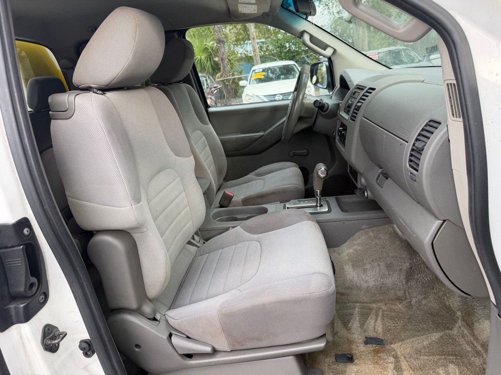 Photo 22 of this NISSAN FRONTIER