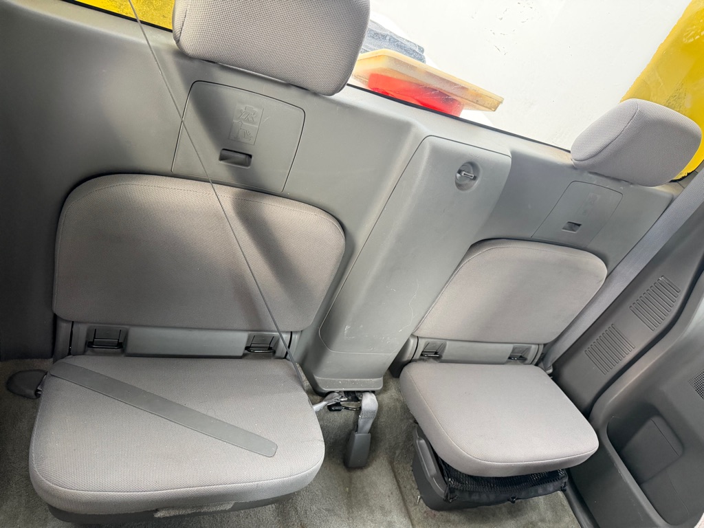 Photo 25 of this NISSAN FRONTIER