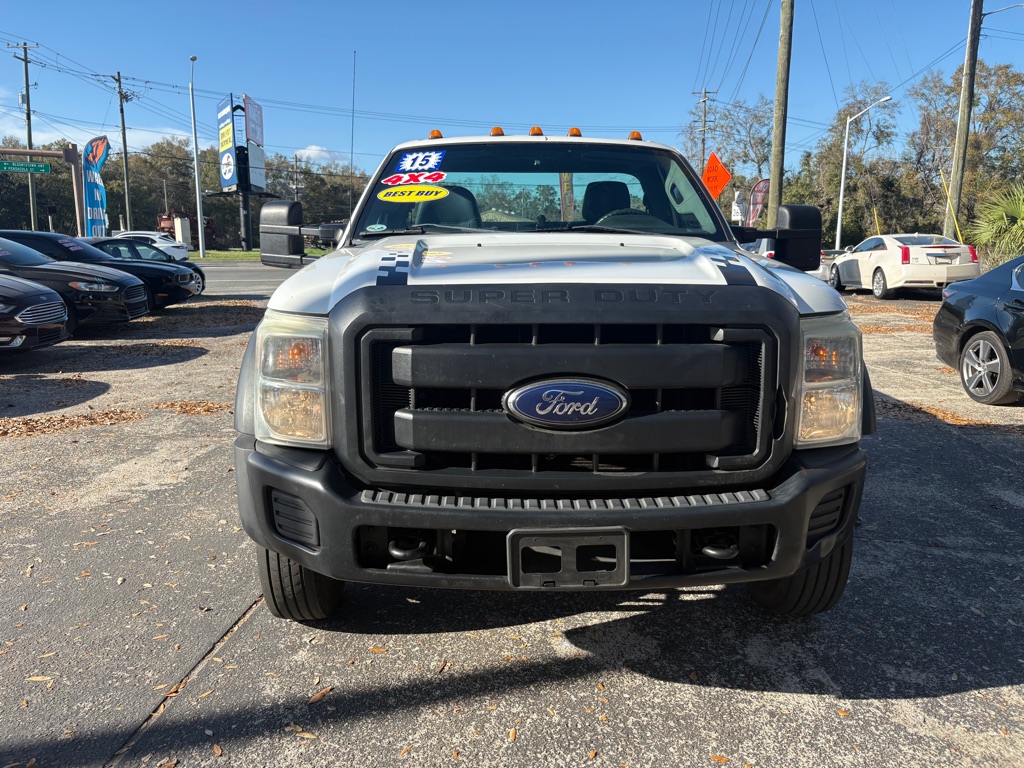 Photo 8 of this FORD F550