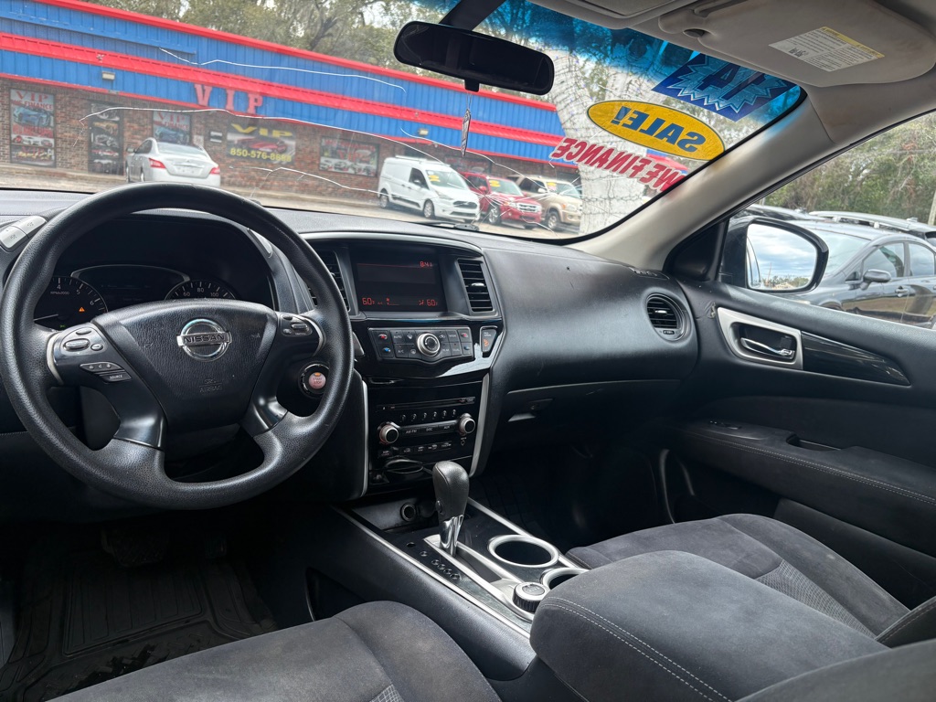 Photo 21 of this NISSAN PATHFINDER