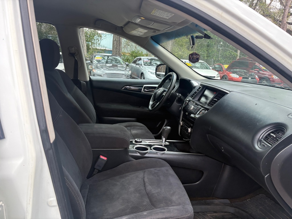 Photo 14 of this NISSAN PATHFINDER