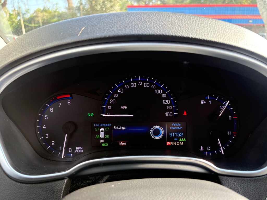 Photo 23 of this CADILLAC SRX