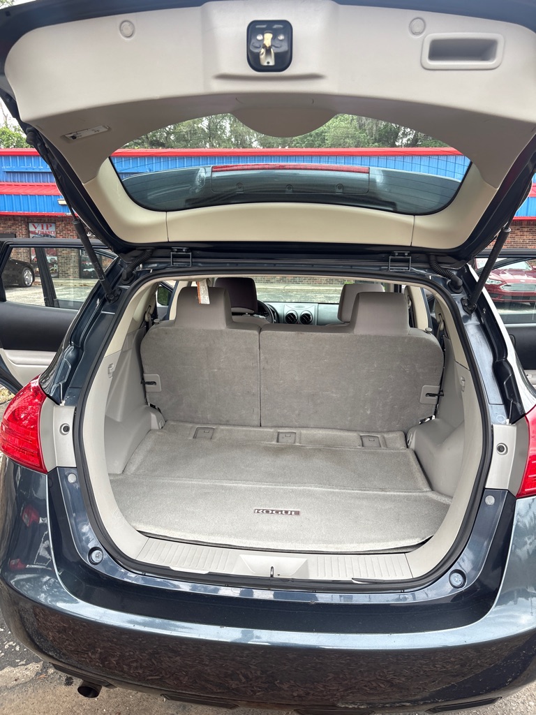 Photo 24 of this NISSAN ROGUE SELECT