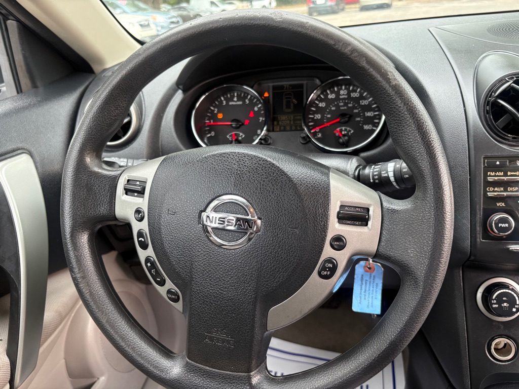 Photo 20 of this NISSAN ROGUE SELECT