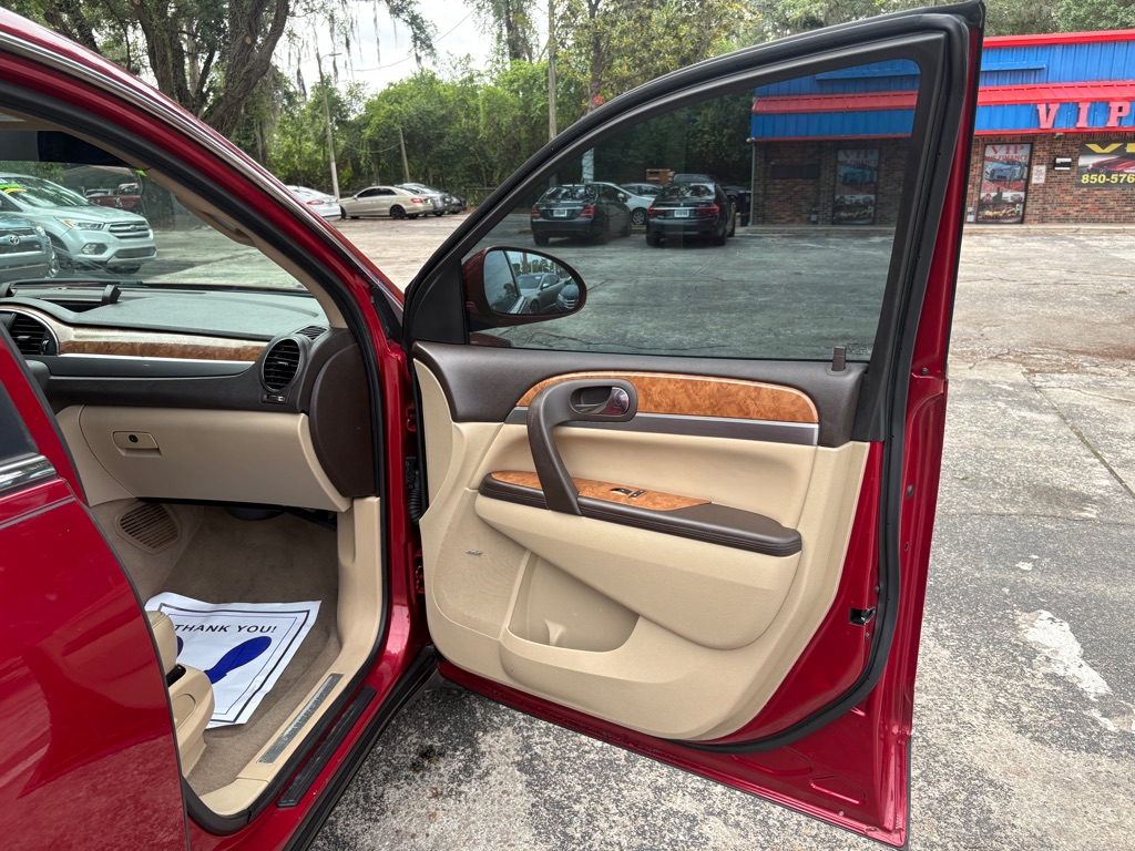 Photo 16 of this BUICK ENCLAVE
