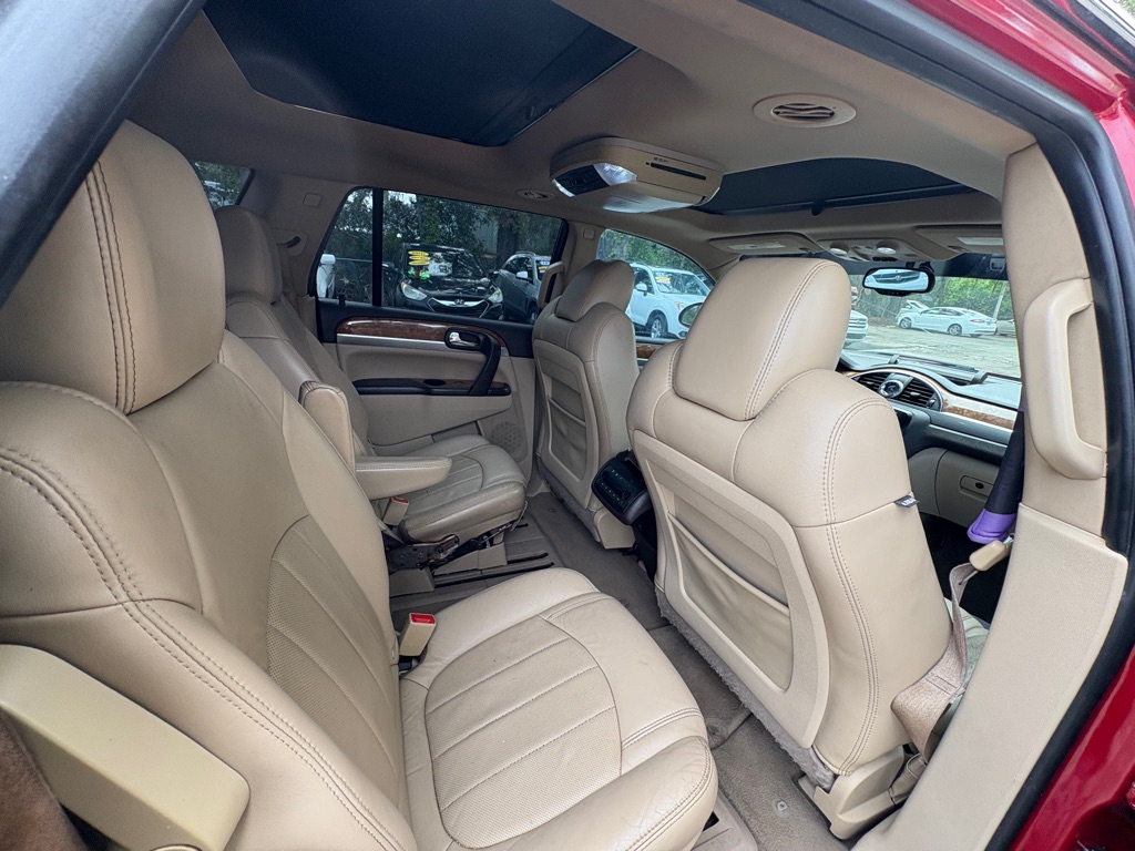 Photo 15 of this BUICK ENCLAVE