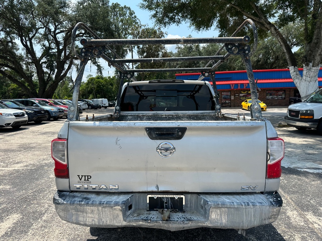 Photo 7 of this NISSAN TITAN
