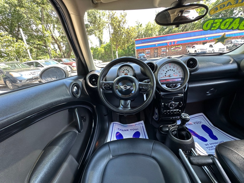 Photo 22 of this MINI COOPER