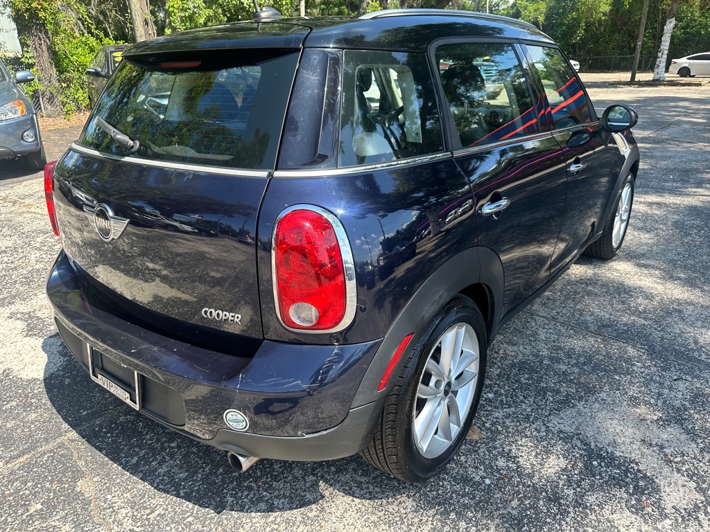Photo 5 of this MINI COOPER