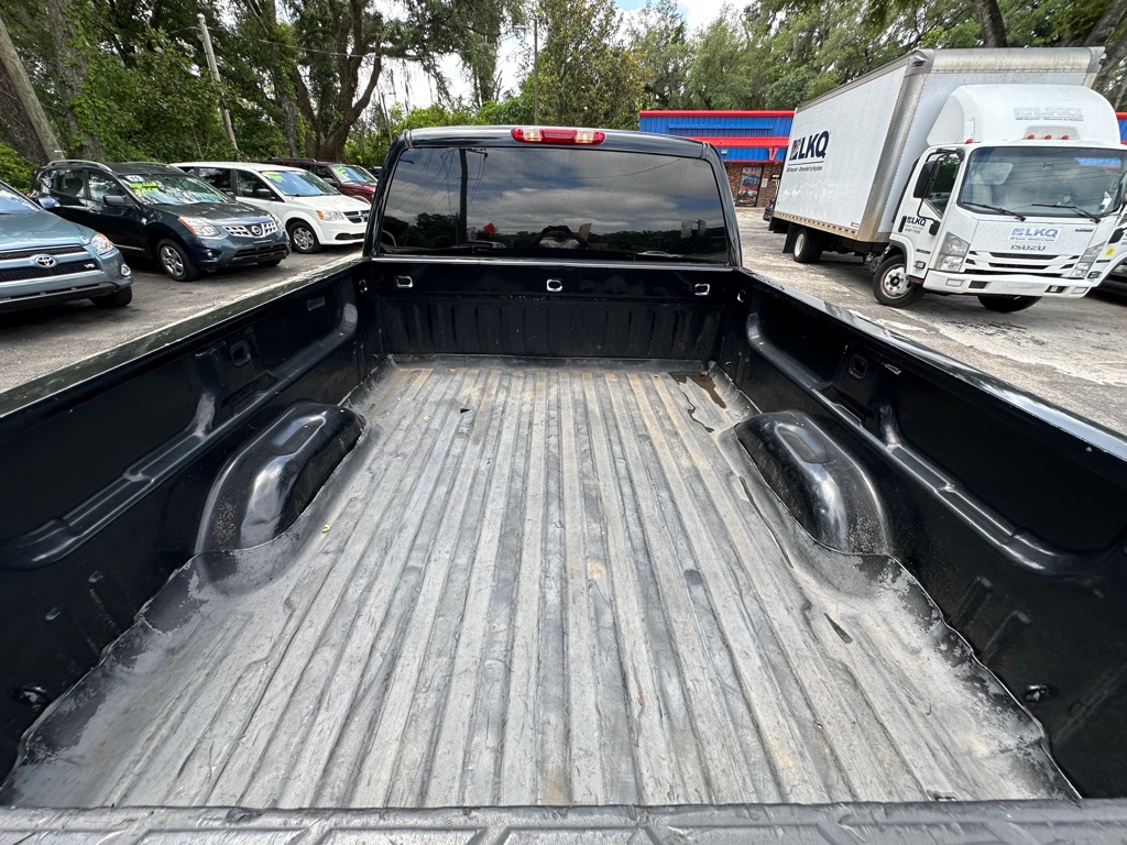 Photo 11 of this GMC SIERRA