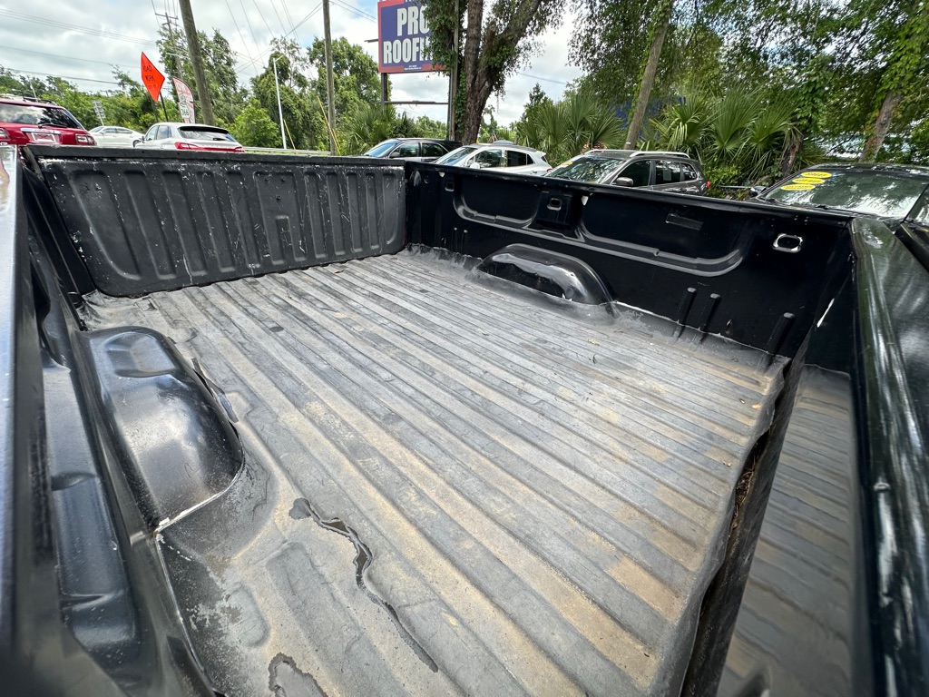 Photo 12 of this GMC SIERRA