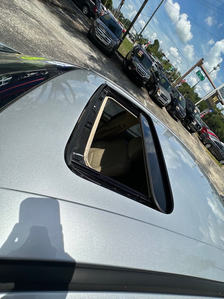 Photo 30 of this FORD TAURUS