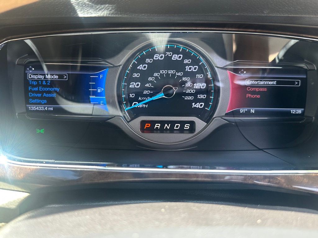 Photo 26 of this FORD TAURUS
