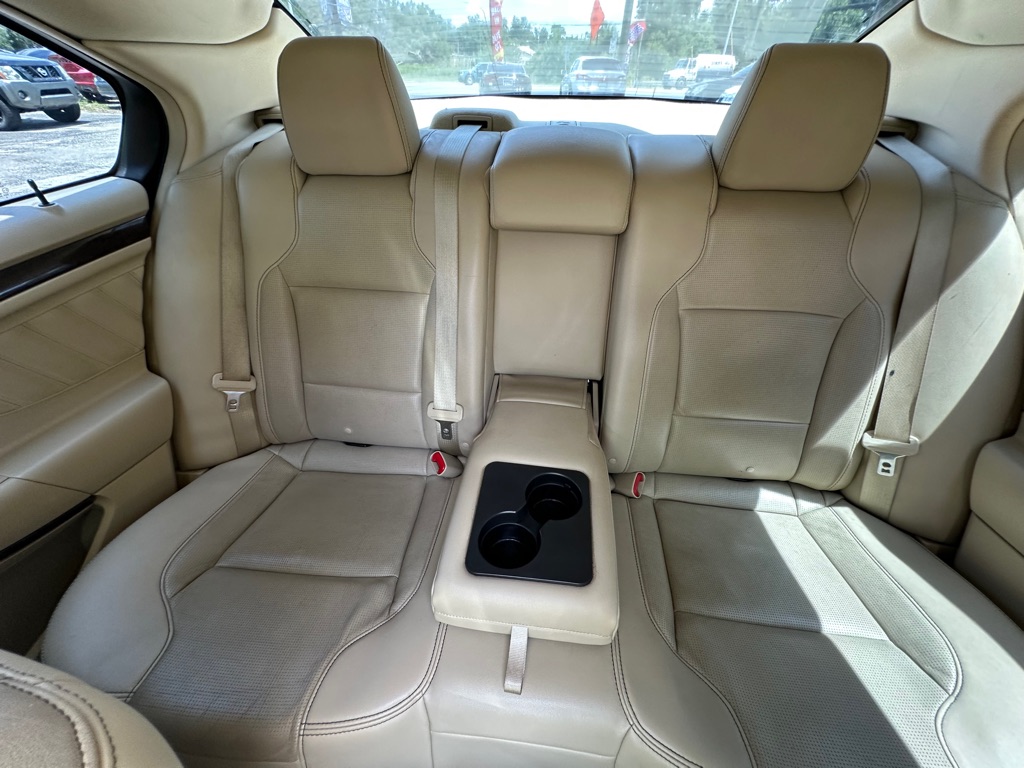 Photo 25 of this FORD TAURUS