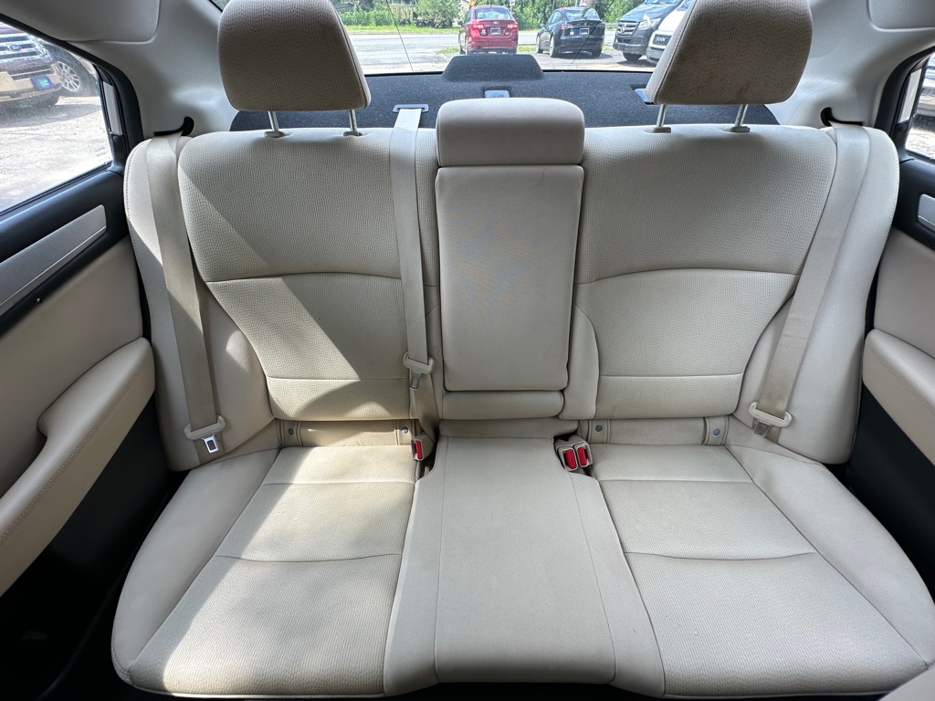 Photo 20 of this SUBARU LEGACY