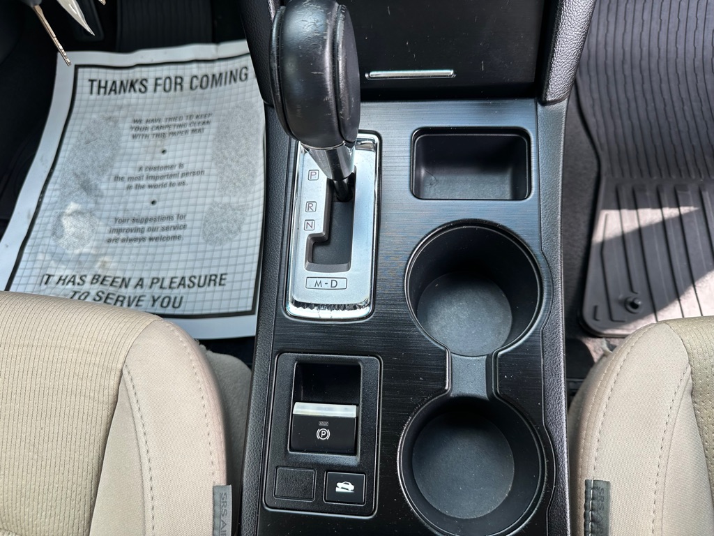 Photo 23 of this SUBARU LEGACY