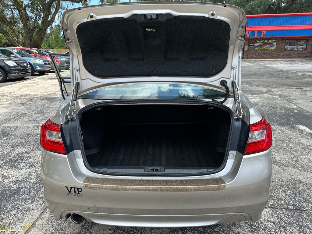 Photo 28 of this SUBARU LEGACY